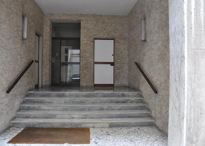 C - Design Bilo -m3- 8 Min Dal Duomo Апартаменты *